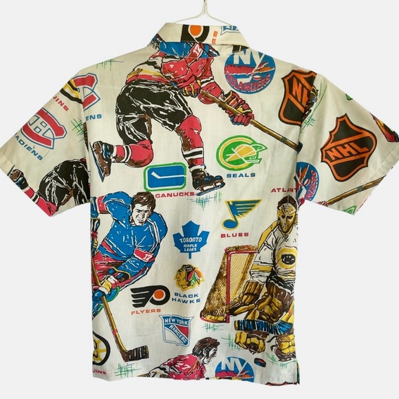 NHL early teams UPCYCLED ORIGINAL button down T-shirt - Picture 3 of 6